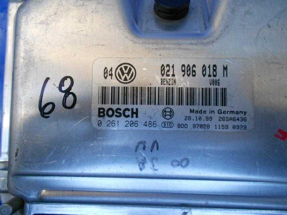 021906018M Volkswagen VW Jetta GTI ECU Engine Control Module 021906018M